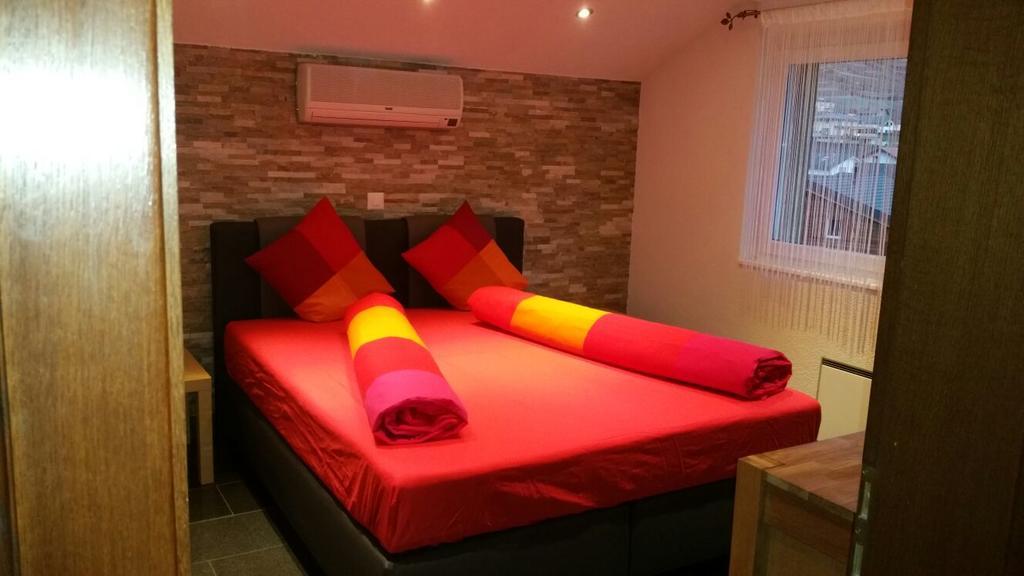 Chez Plaschy Villa Salgesch Ngoại thất bức ảnh