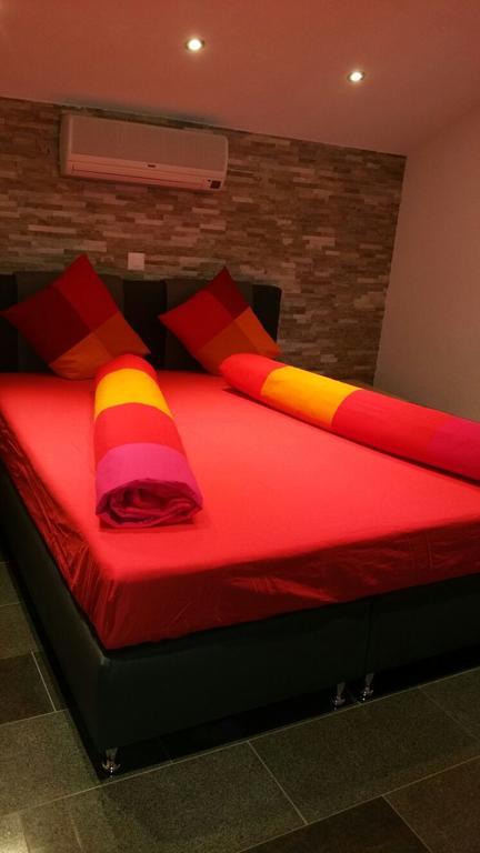 Chez Plaschy Villa Salgesch Ngoại thất bức ảnh